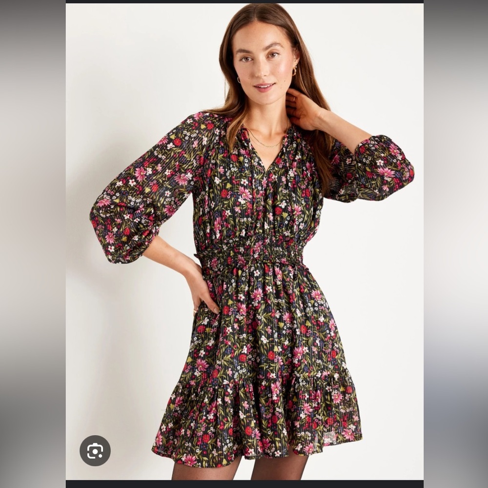 NWOT Floral Waist Defined Mini Dress